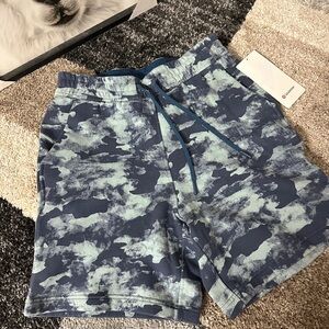 Lululemon Loungeful HR Camo Shorts